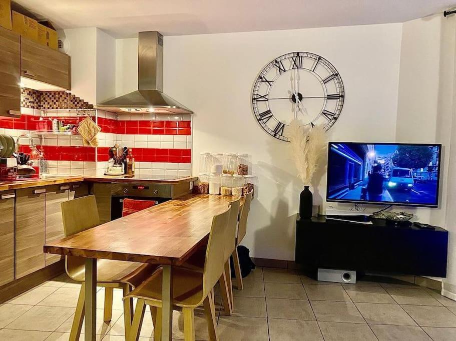 Appartamento Joli T2 Dans Annecy Esterno foto